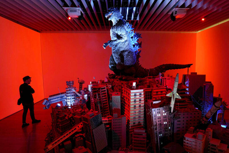 Nuclear Impact On Japanese Arts