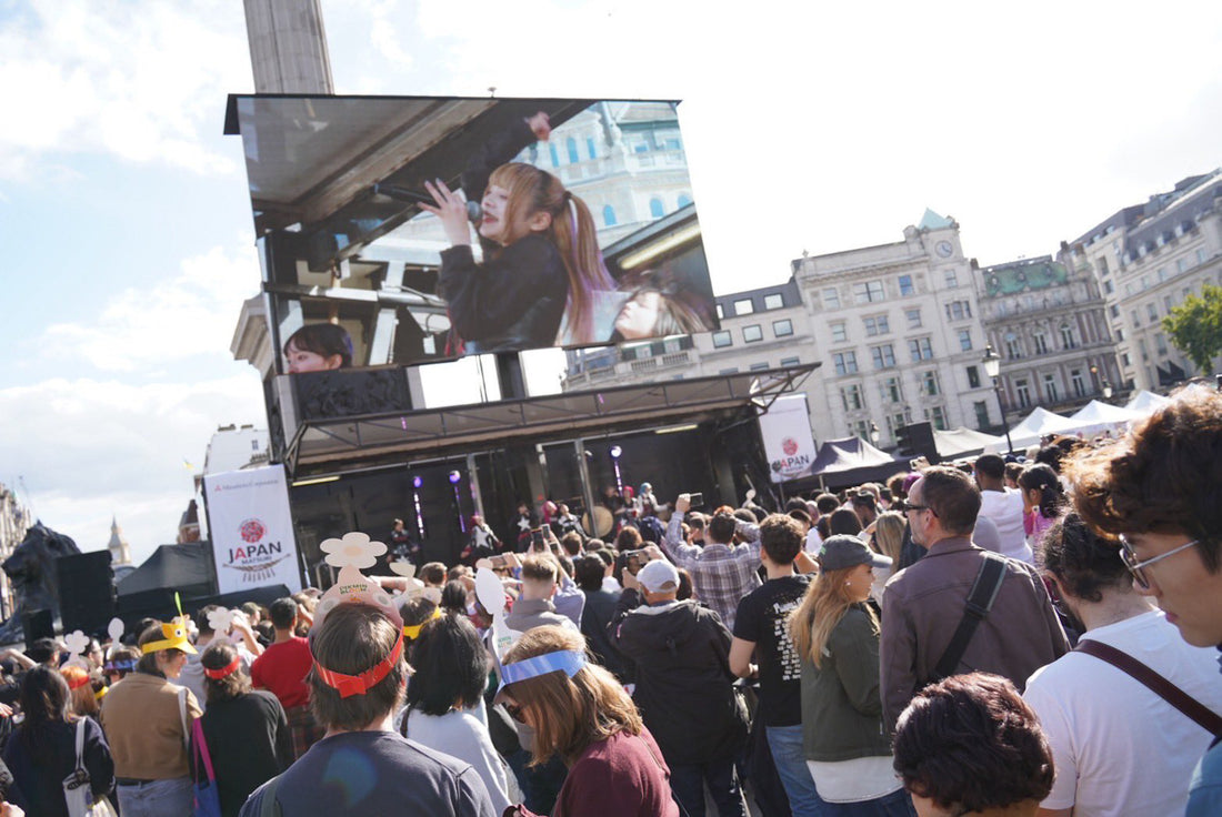 Idols Invade London: ASP Takes Trafalgar Square